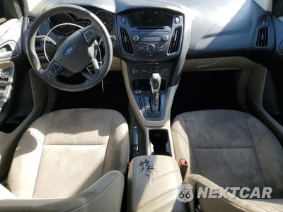 Zdjęcie 8 z 12 samochodu: 2016 FORD FOCUS SE VIN:1FADP3K28GL216805 - miniatura
