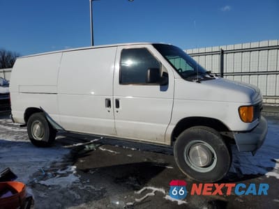 Czwarte zdjęcie samochodu z boku: 2003 FORD ECONOLINE E250 VAN VIN:1FTNE24W23HB29073 - miniatura