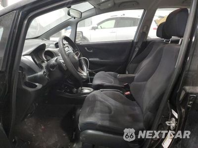 Zdjęcie 7 z 12 samochodu: 2011 HONDA FIT VIN:JHMGE8H53BS010574 - miniatura