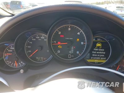 Zdjęcie 9 z 13 samochodu: 2016 PORSCHE CAYENNE VIN:WP1AF2A20GKA40591 - miniatura