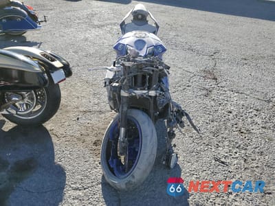Drugie zdjęcie samochodu z przodu: 2024 YAMAHA YZFR1 VIN:JYARN66E4RA004103 - miniatura