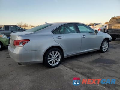 Trzecie zdjęcie samochodu z tyłu: 2010 LEXUS ES 350 VIN:JTHBK1EG7A2353242 - miniatura