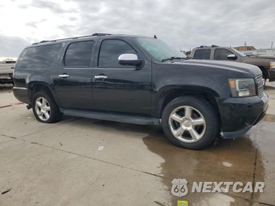 Czwarte zdjęcie samochodu z boku: 2011 CHEVROLET SUBURBAN K1500 LTZ VIN:1GNSKKE33BR274039 - miniatura