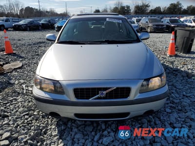 Piąte zdjęcie samochodu w środku: 2001 VOLVO S60 VIN:YV1RS61R012067439 - miniatura