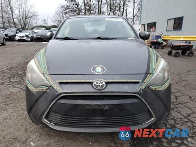 Piąte zdjęcie samochodu w środku: 2018 TOYOTA YARIS IA VIN:3MYDLBYV4JY330396 - miniatura