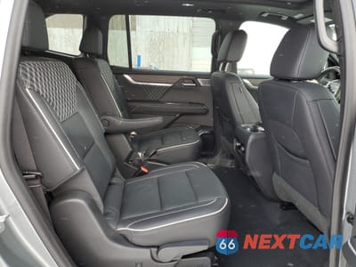 Zdjęcie 11 z 17 samochodu: 2024 GMC ACADIA DENALI VIN:1GKENRKS1RJ212072 - miniatura