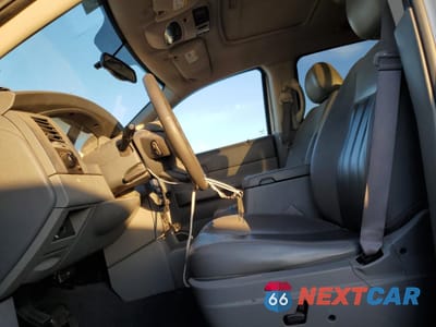Zdjęcie 7 z 13 samochodu: 2004 DODGE DURANGO LIMITED VIN:1D8HD58D04F197624 - miniatura