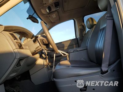 Zdjęcie 7 z 13 samochodu: 2004 DODGE DURANGO LIMITED VIN:1D8HD58D04F197624 - miniatura