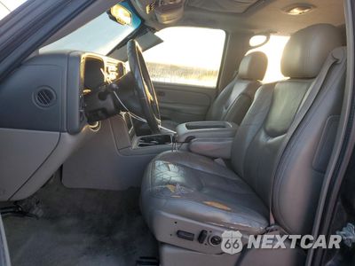 Zdjęcie 7 z 13 samochodu: 2005 GMC YUKON VIN:1GKEC13Z74J333278 - miniatura