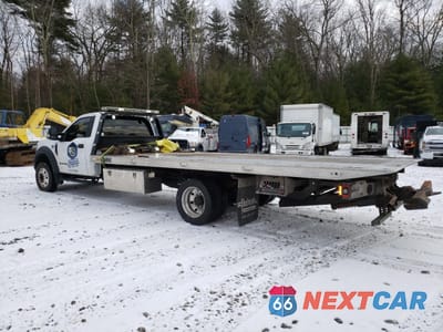Drugie zdjęcie samochodu z przodu: 2019 FORD F550 SUPER DUTY VIN:1FDUF5HT1KDA05758 - miniatura