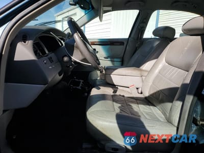 Zdjęcie 13 z 22 samochodu: 2001 LINCOLN TOWN CAR EXECUTIVE VIN:1LNHM81W01Y648008 - miniatura