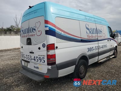 Trzecie zdjęcie samochodu z tyłu: 2015 MERCEDES-BENZ SPRINTER 2500 VIN:WDZPE8DC0F5965696 - miniatura