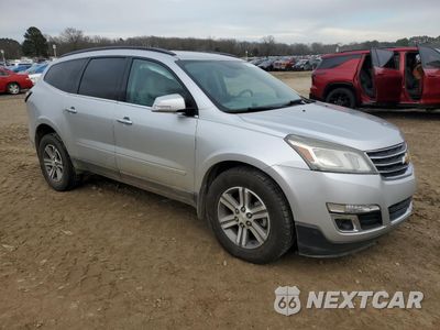Czwarte zdjęcie samochodu z boku: 2015 CHEVROLET TRAVERSE LT VIN:1GNKRHKD2FJ308908 - miniatura