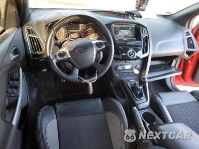 Zdjęcie 8 z 14 samochodu: 2013 FORD FOCUS ST VIN:1FADP3L92DL127528 - miniatura