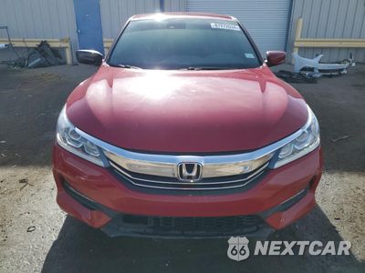 Piąte zdjęcie samochodu w środku: 2016 HONDA ACCORD SPORT VIN:1HGCR2F62GA117286 - miniatura