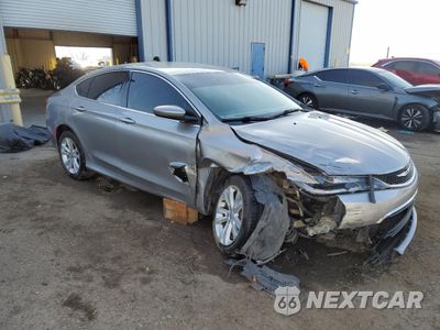 Czwarte zdjęcie samochodu z boku: 2015 CHRYSLER 200 LIMITED VIN:1C3CCCAB1FN723913 - miniatura