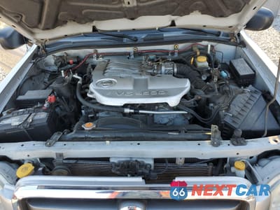 Zdjęcie 13 z 15 samochodu: 2003 NISSAN PATHFINDER LE VIN:JN8DR09X13W708447 - miniatura