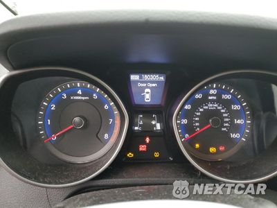 Zdjęcie 9 z 12 samochodu: 2013 HYUNDAI ELANTRA GT VIN:KMHD35LE1DU054544 - miniatura