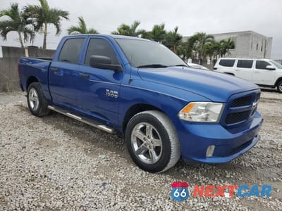 Czwarte zdjęcie samochodu z boku: 2018 RAM 1500 ST VIN:3C6RR6KG2JG249849 - miniatura