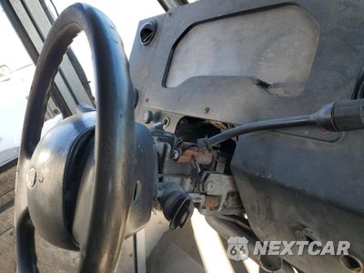Zdjęcie 9 z 10 samochodu: 2012 FORD ECONOLINE E450 SUPER DUTY COMMERCIAL STRIPPED CHASSIS VIN:1FC4E4KL5CDB31259 - miniatura
