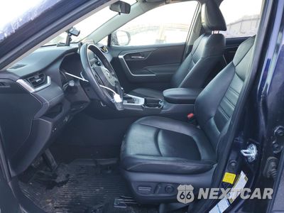 Zdjęcie 7 z 13 samochodu: 2019 TOYOTA RAV4 XLE PREMIUM VIN:JTMA1RFV0KD005641 - miniatura