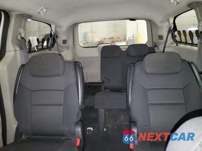 Zdjęcie 10 z 15 samochodu: 2010 DODGE GRAND CARAVAN SE VIN:2D4RN4DE4AR424653 - miniatura