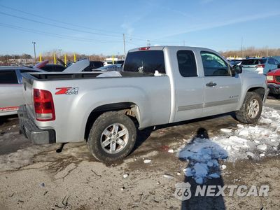 Trzecie zdjęcie samochodu z tyłu: 2013 GMC SIERRA K1500 SLE VIN:1GTR2VE78DZ179717 - miniatura