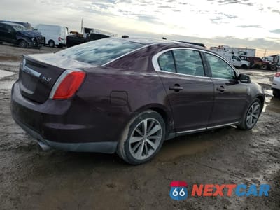Trzecie zdjęcie samochodu z tyłu: 2011 LINCOLN MKS VIN:1LNHL9DR8BG607535 - miniatura