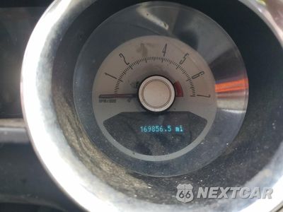 Zdjęcie 9 z 12 samochodu: 2010 FORD MUSTANG VIN:1ZVBP8ANXA5137994 - miniatura