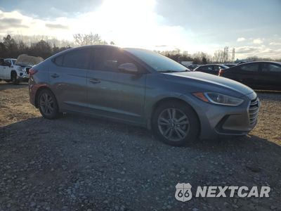 Czwarte zdjęcie samochodu z boku: 2018 HYUNDAI ELANTRA SEL VIN:KMHD84LFXJU535666 - miniatura