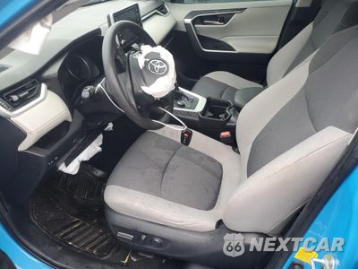 Zdjęcie 7 z 13 samochodu: 2019 TOYOTA RAV4 XLE VIN:2T3RWRFV9KW013731 - miniatura