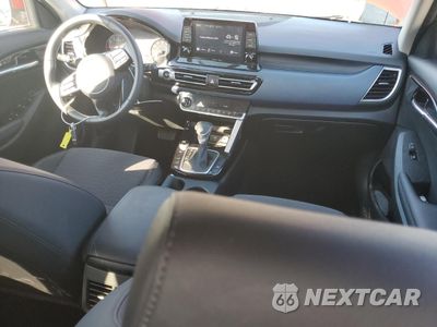 Zdjęcie 8 z 15 samochodu: 2023 KIA SELTOS S VIN:KNDEU2AA7P7430252 - miniatura