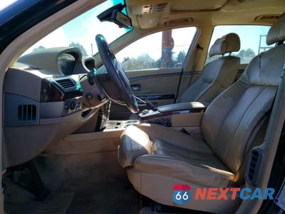 Zdjęcie 7 z 15 samochodu: 2005 BMW 745 LI VIN:WBAGN63595DS59870 - miniatura