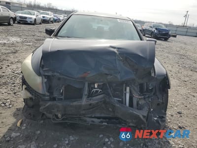 Piąte zdjęcie samochodu w środku: 2011 HONDA ACCORD LX VIN:1HGCP2F37BA116350 - miniatura