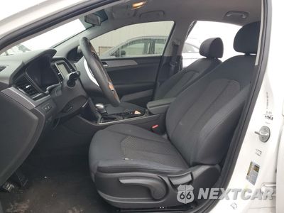 Zdjęcie 7 z 12 samochodu: 2019 HYUNDAI SONATA SE VIN:5NPE24AF6KH801323 - miniatura