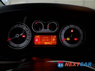 Zdjęcie 9 z 13 samochodu: 2017 FIAT 500L LOUNGE VIN:ZFBCFACH0HZ039023 - miniatura