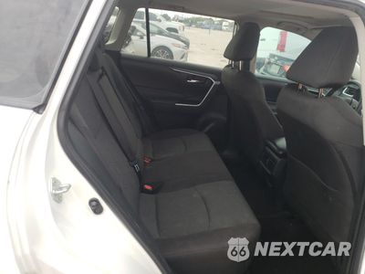 Zdjęcie 11 z 15 samochodu: 2024 TOYOTA RAV4 XLE VIN:2T3W1RFV4RC277100 - miniatura