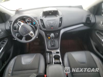 Zdjęcie 8 z 13 samochodu: 2016 FORD ESCAPE SE VIN:1FMCU9GX9GUA58616 - miniatura