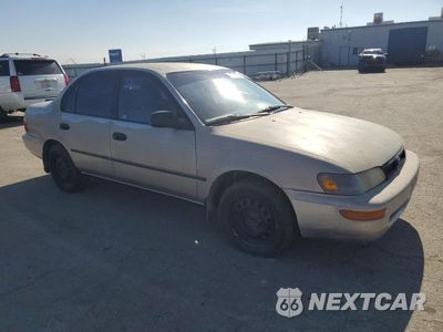 Czwarte zdjęcie samochodu z boku: 1995 TOYOTA COROLLA LE VIN:1NXAE09B2SZ329302 - miniatura