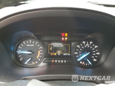 Zdjęcie 9 z 14 samochodu: 2019 FORD EXPLORER XLT VIN:1FM5K8D82KGA90823 - miniatura