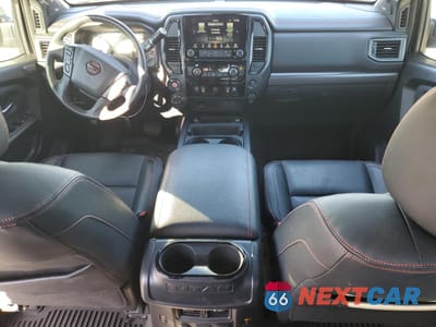 Zdjęcie 8 z 14 samochodu: 2023 NISSAN TITAN SV VIN:1N6AA1EDXPN109806 - miniatura