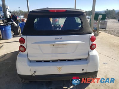 Zdjęcie 6 z 14 samochodu: 2009 SMART FORTWO PASSION VIN:WMEEK31X19K209442 - miniatura