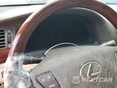 Zdjęcie 9 z 13 samochodu: 2010 LEXUS LS 460L VIN:JTHGL5EF6A5041395 - miniatura