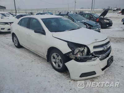 Czwarte zdjęcie samochodu z boku: 2013 CHEVROLET MALIBU LS VIN:1G11B5SAXDF293435 - miniatura