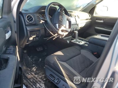 Zdjęcie 8 z 15 samochodu: 2017 TOYOTA TUNDRA CREWMAX SR5 VIN:5TFDW5F18HX589105 - miniatura