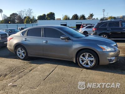 Czwarte zdjęcie samochodu z boku: 2015 NISSAN ALTIMA 2.5 VIN:1N4AL3AP6FC215470 - miniatura