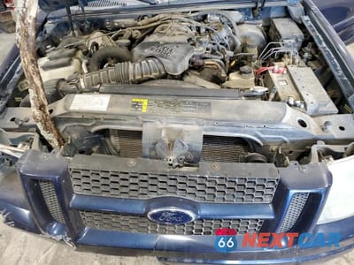 Zdjęcie 11 z 12 samochodu: 2004 FORD EXPLORER VIN:1FMZU77K64UB64570 - miniatura