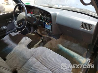 Zdjęcie 8 z 14 samochodu: 1994 TOYOTA PICKUP 1/2 TON SHORT WHEELBASE DX VIN:4TARN01P3RZ278626 - miniatura