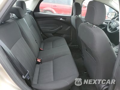 Zdjęcie 10 z 13 samochodu: 2018 FORD FOCUS SE VIN:1FADP3FE4JL200712 - miniatura