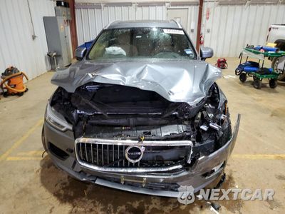 Piąte zdjęcie samochodu w środku: 2020 VOLVO XC60 T5 INSCRIPTION VIN:YV4102DLXL1526605 - miniatura